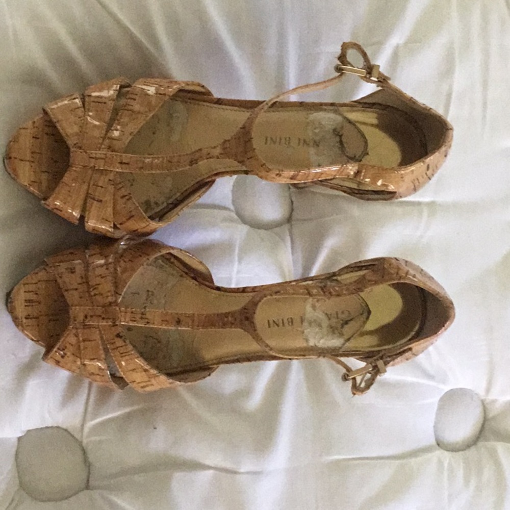 Gianni Bini shoes size 8 1/2
